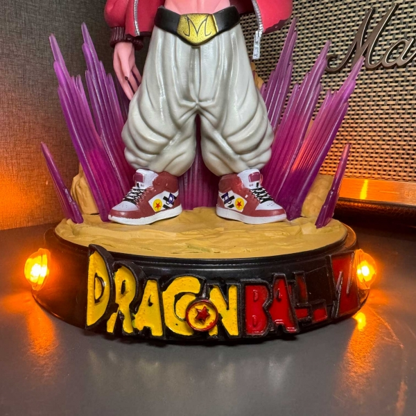 Mô hình Majin Buu Street Style có LED 20 cm - Dragon Ball