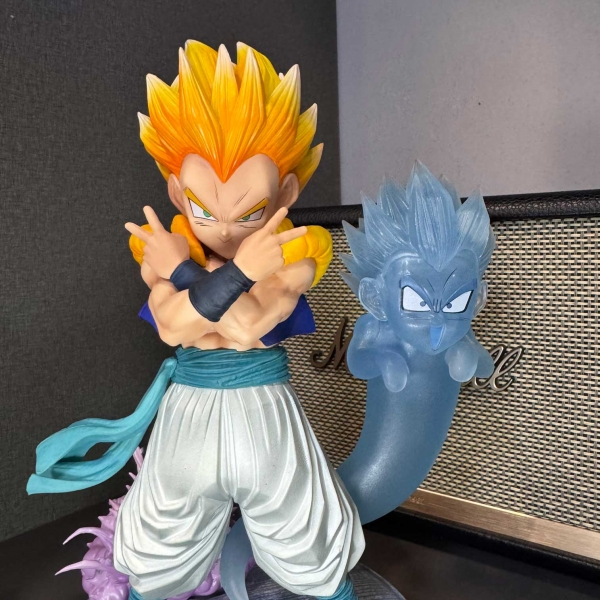 Mô hình Gotenks siêu ngầu 26 cm - Dragon Ball