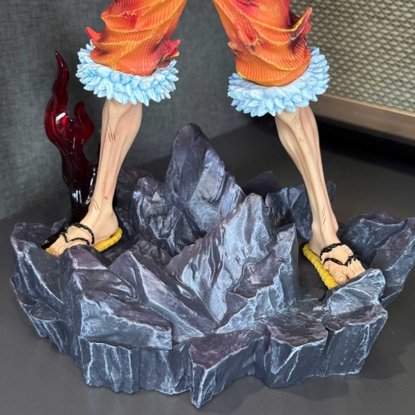 Mô hình Luffy Tứ Hoàng nổi giận 2 đầu 24 cm - One Piece