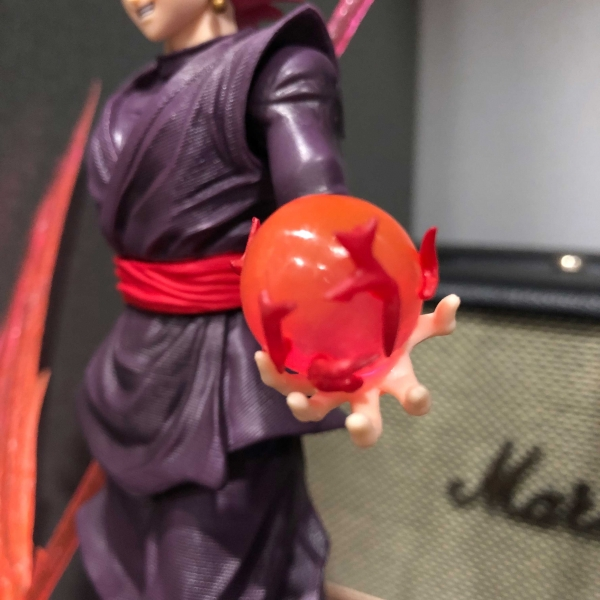 Mô hình Black Goku SS Rose 38 cm