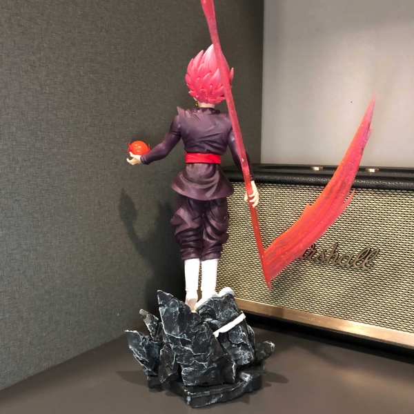 Mô hình Black Goku SS Rose 38 cm