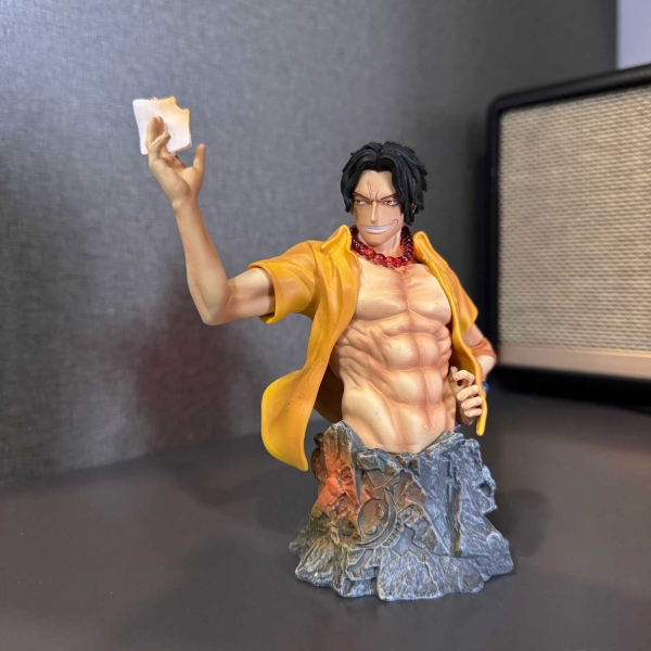 Mô hình Ace Hỏa Quyền kèm bán thân 27 cm có LED - One Piece