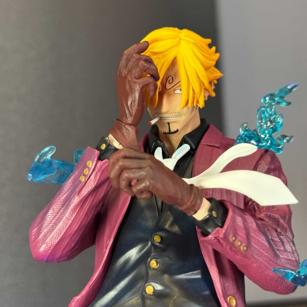 Mô hình Sanji vest đỏ 25 cm có LED - One Piece