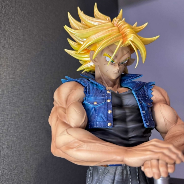 Mô hình Trunks Tóc Vàng Siêu Ngầu 53 cm - Dragon Ball
