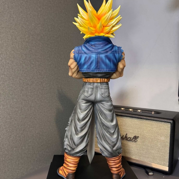 Mô hình Trunks Tóc Vàng Siêu Ngầu 53 cm - Dragon Ball