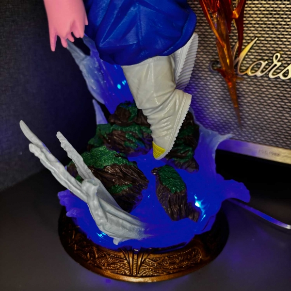 Mô hình Vegito Siêu Ngầu 40 cm 3 đầu - Dragon Ball