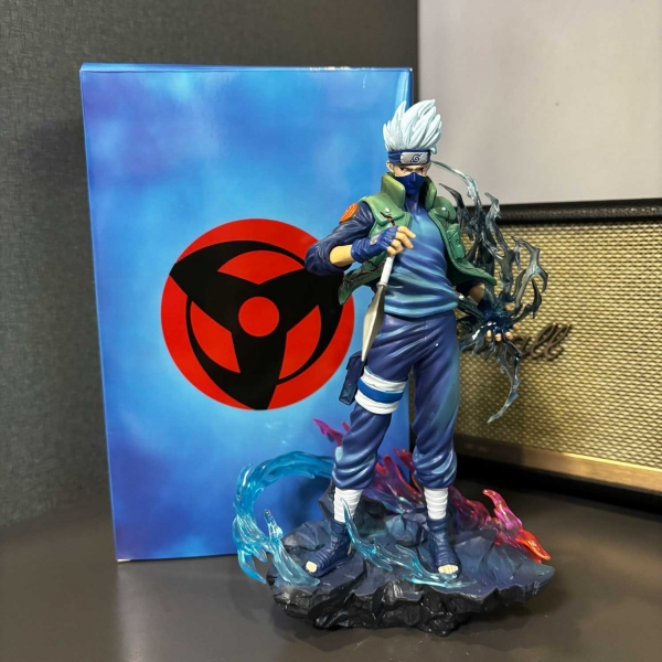 Mô hình Kakashi siêu ngầu 24 cm - Naruto
