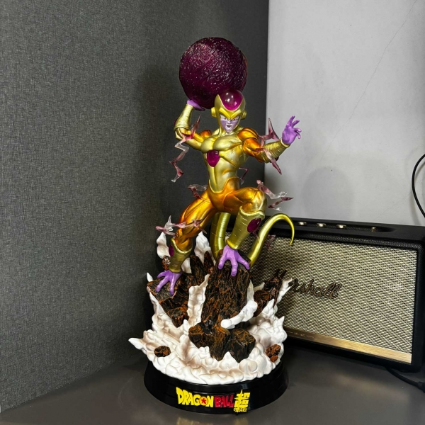 Mô hình Frieza nâng cầu chiến đấu 48 cm - Dragon Ball