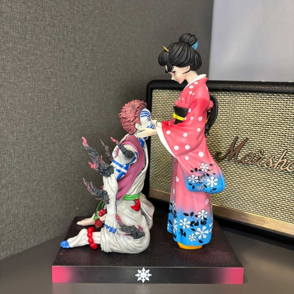 Mô hình Akaza tình yêu vĩnh cửu 27 cm - Kimetsu No Yaiba