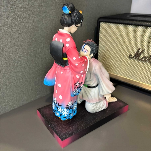Mô hình Akaza tình yêu vĩnh cửu 27 cm - Kimetsu No Yaiba