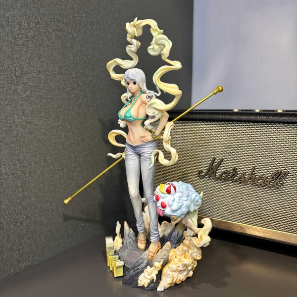 Mô hình Nami Haki Trắng và Zues siêu xinh 31 cm - One Piece
