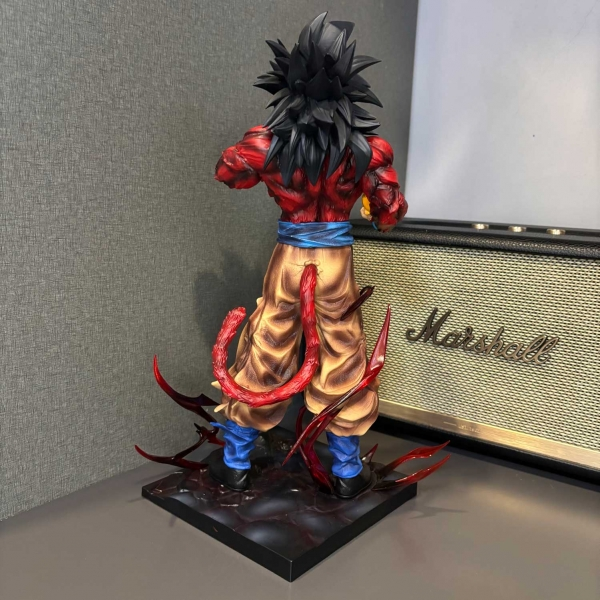 Mô hình Goku SSJ4 cầm ngọc rồng 34 cm - Dragon Ball