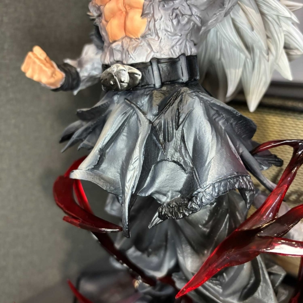 Mô hình Goku SSJ5 tóc trắng 36 cm - Dragon Ball